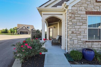 6685 Liberty Cir, Liberty Township, OH 45069 - photo 3