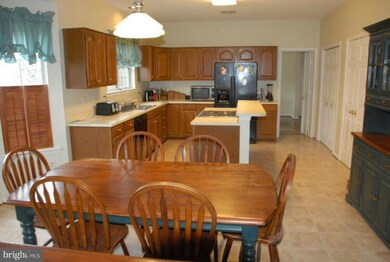 1015 Dulaney Mill Dr, Frederick, MD 21702 - photo 5