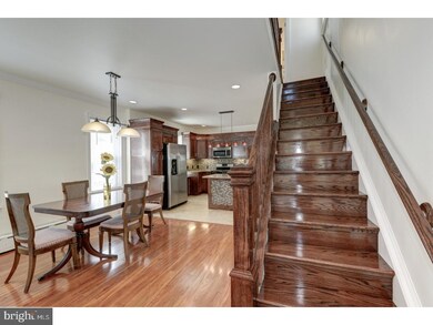 215 Forrest Ave, Folsom, PA 19033 - photo 7