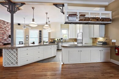 447 Heights Blvd, Houston, TX 77007 - photo 7