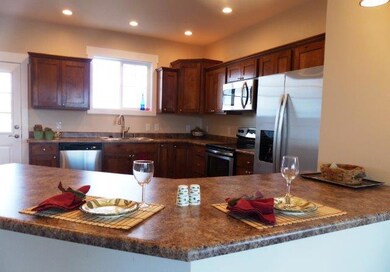 03 Kitchen 1 1712 LP