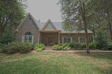 BEAUTIFUL HOME WITH MATURE TREEST AND GREAT LANDSCAPING! 1310 SHAGBARK TRAIL MURFREESBORO, TN 37130
