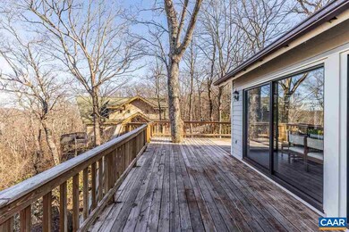 696 Pedlars Edge Dr, Roseland, VA 22967 - photo 6