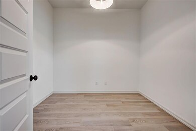 3332 Slate River Dr, Yukon, OK 73099 - photo 7