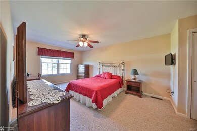 236 Park Ridge Dr, Easton, PA 18040 - photo 7