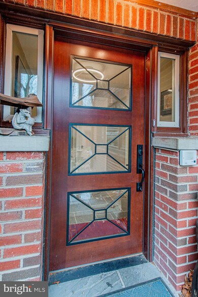 8211 Sligo Creek Pkwy, Takoma Park, MD 20912 - photo 4