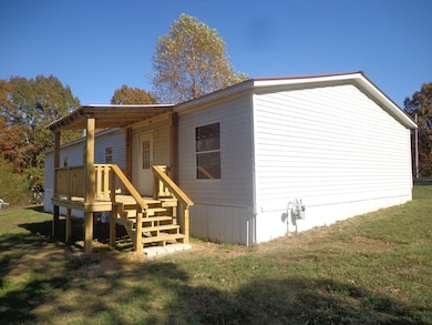 152 Baker Ridge Rd, Waverly, TN 37185 - photo 2