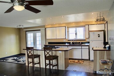 1304 S Holly St, Nampa, ID 83686 - photo 5