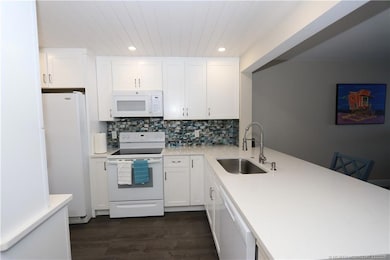 Dune Walk by the Ocean unit 621, Jensen Beach, FL 34957 - photo 3