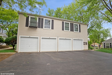 426 James Ct unit B, Glendale Heights, IL 60139 - photo 3