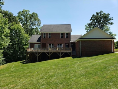 1881 Horse Carriage Ln, Asheboro, NC 27205 - photo 2