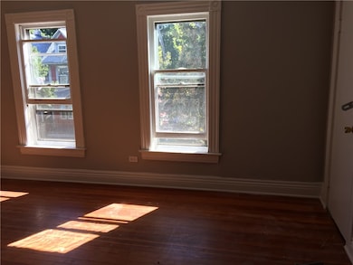 82 Asbury St unit UP, Rochester, NY 14620 - photo 4