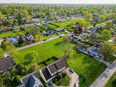 06-2442 Kilbourne Ave HDR-6