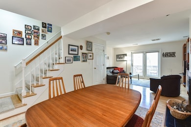 196 Chestnut Ave unit I, Jamaica Plain, MA 02130 - photo 5