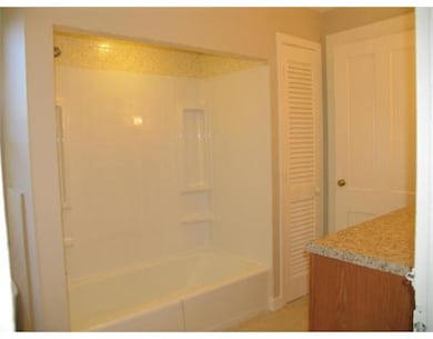 82 Pleasant St unit 84, Hopkinton, MA 01748 - photo 6