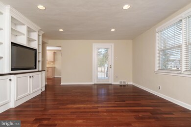 604 S Devon Ave, Wayne, PA 19087 - photo 4