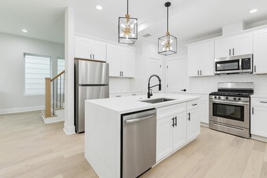 2310 Campbell Rd unit C, Houston, TX 77080 - photo 6