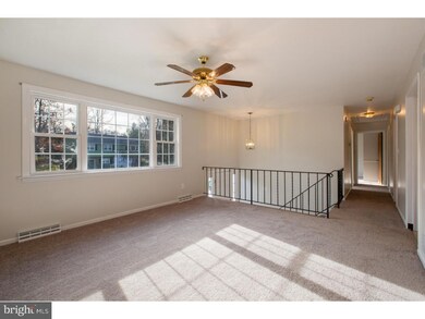 127 N Hunter Forge Rd, Newark, DE 19713 - photo 3