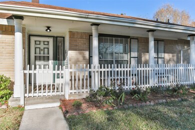 6706 Vickie Springs Ln, Houston, TX 77086 - photo 2