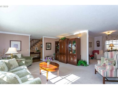 Living Room/Dining Room