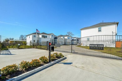 6013 Yale Garden Ln, Houston, TX 77091 - photo 3