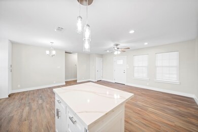 1309 Andrea Dr, Bay City, TX 77414 - photo 6