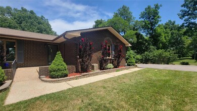 2696 Wycliff Dr, Farmington, MO 63640 - photo 5