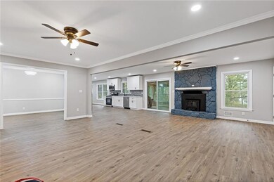 2224 Hudson Dr SW, Lilburn, GA 30047 - photo 5