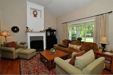 931 Denston Dr, Ambler, PA 19002 - photo 3