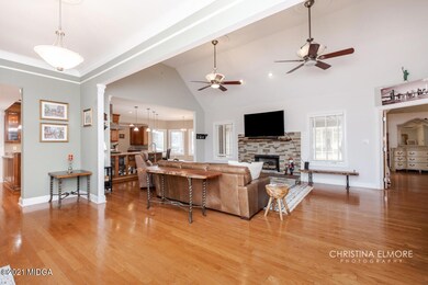 102SummitCourt-5
