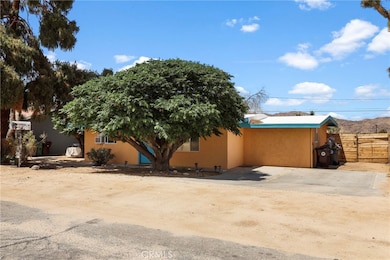 61516 Valley View Dr, Joshua Tree, CA 92252 - photo 2