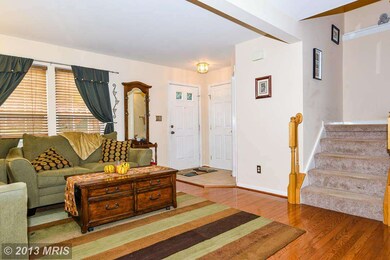 6311 Littlefield Ct, Centreville, VA 20121 - photo 5