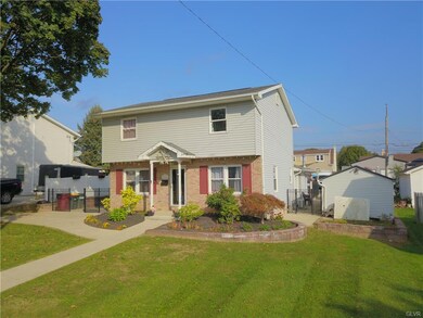 325 7th St, Whitehall, PA 18052 - photo 2