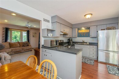 3018 E 32nd Ct, Des Moines, IA 50317 - photo 7