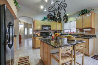 004_Kitchen
