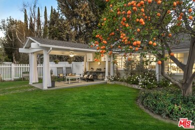 20420 Quedo Dr, Woodland Hills, CA 91364 - photo 3