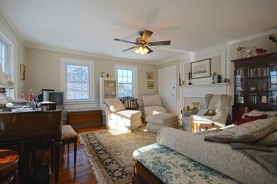 39 Bromfield St unit D, Newburyport, MA 01950 - photo 4