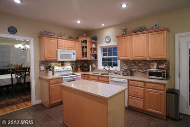 203 Clydesdale Dr, Stephens City, VA 22655 - photo 3