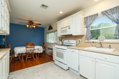 222 Chesterton Ave, Staten Island, NY 10306 - photo 7
