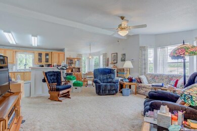 Living Room (2)