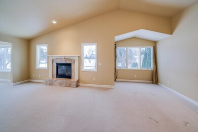 28_Round_Hill_Road_06