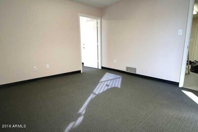 5316 W Missouri Ave, Glen Dale, AZ 85301 - photo 2