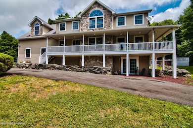 356 Union Mill Rd unit L8, Covington Township, PA 18444 - photo 5