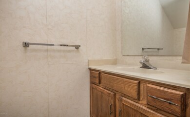 007_Powder Room