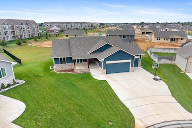 10579 Sondra Ct, Maize, KS 67101 - photo 2