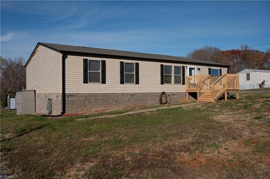 4627 Buffalo Ford Rd, Asheboro, NC 27205 - photo 3