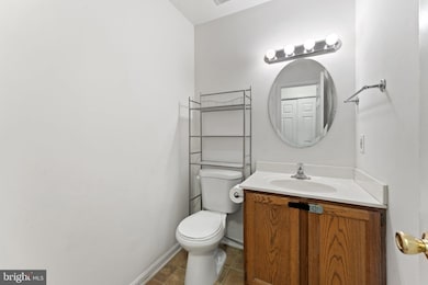 7645 Wankoma Dr, Remington, VA 22734 - photo 5