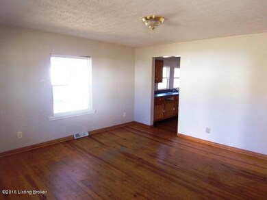 458 Church St, Lebanon Junction, KY 40150 - photo 2