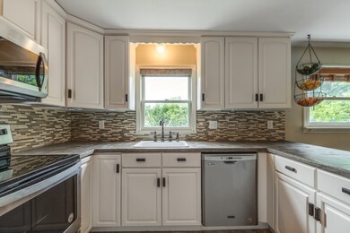 59 Rice Ave, Northborough, MA 01532 - photo 5