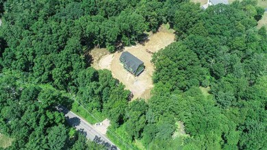 72 Pollard Rd, Plaistow, NH 03865 - photo 3